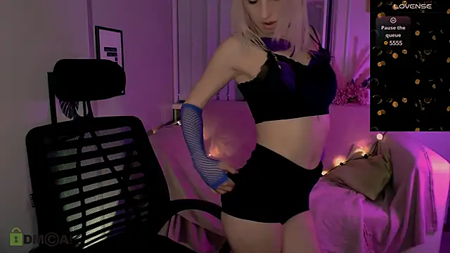 Snapshot of melisa_white1 chatting on 17, 1, 2025 melisa white1 online show from 17, 1, 2025
