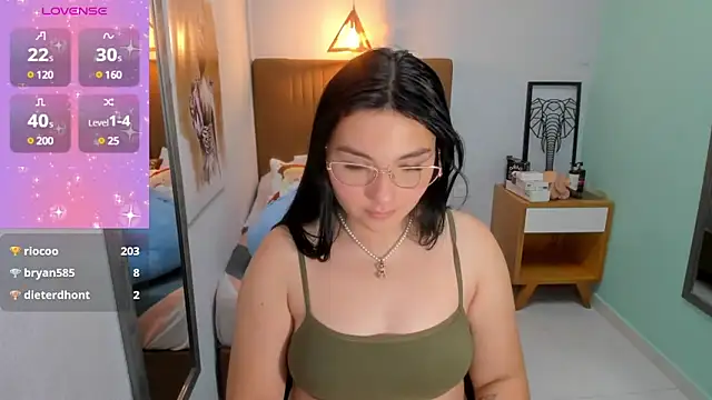 delilaquinn online show from 27, 12, 2024