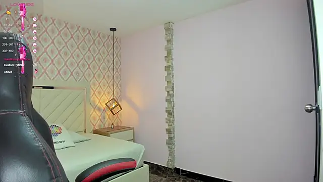 delilaquinn online show from 29, 1, 2025