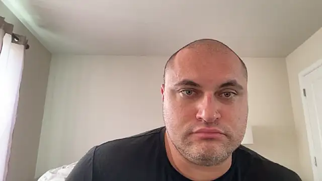 SluggishChase99 online show from 21, 10, 2025