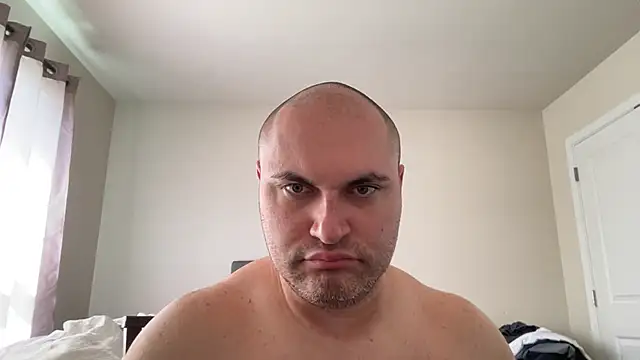 SluggishChase99 online show from 14, 4, 2026