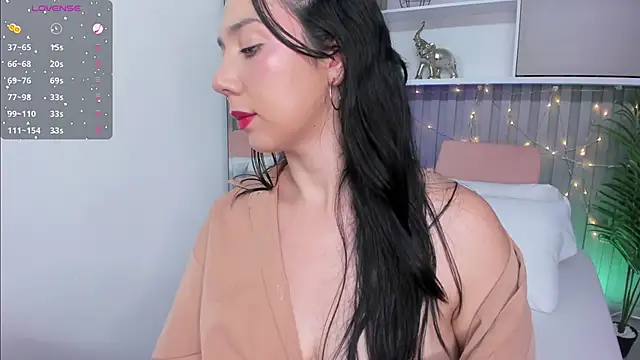 Snapshot of dahianthompson chatting on 18, 2, 2026 dahianthompson online show from 18, 2, 2026