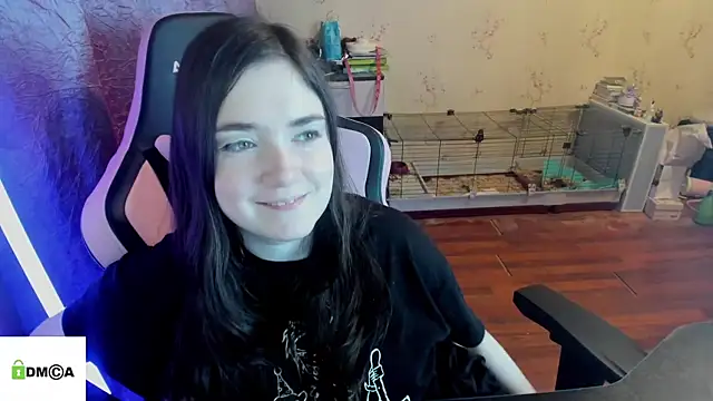 Snapshot of Crazy_forest_fairy chatting on 26, 4, 2026 Crazy forest fairy online show from 26, 4, 2026