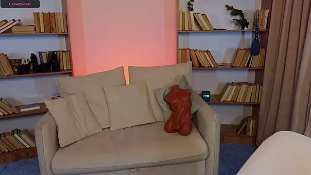 Snapshot of Hayle_Hill chatting on 7, 2, 2025 Hayle Hill online show from 7, 2, 2025