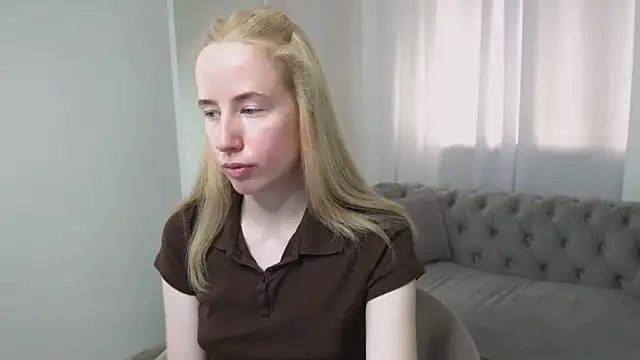 Snapshot of Cassie_Kelman chatting on 14, 6, 2026 Cassie Kelman online show from 14, 6, 2026