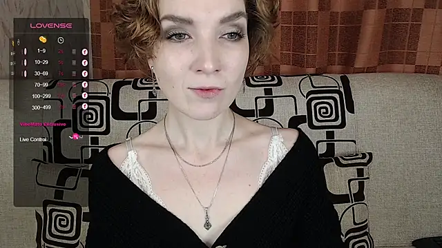 TinaWince online show from 28, 11, 2025