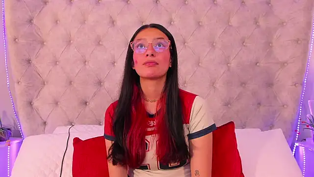 dafne bss online show from 12, 4, 2026