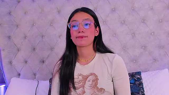 Snapshot of dafne_bss chatting on 25, 6, 2026 dafne bss online show from 25, 6, 2026