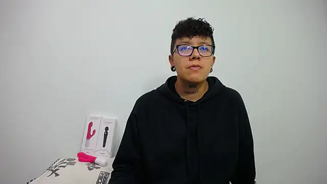 alex noa online show from 22, 2, 2025