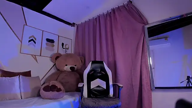 maye wells online show from 18, 1, 2025