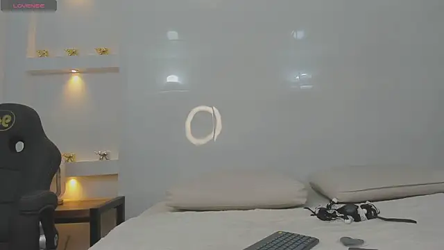 Dalia-Prada online show from 6, 4, 2026