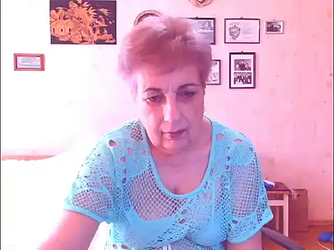 Victoria5643 online show from 28, 3, 2026