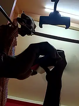 Snapshot of SEXYBOYBIGCOOCK chatting on 13, 10, 2025 SEXYBOYBIGCOOCK online show from 13, 10, 2025