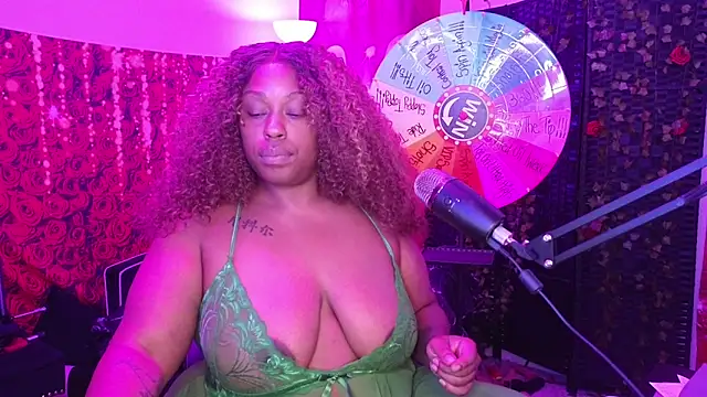 cheriserozequeen online show from 7, 6, 2026