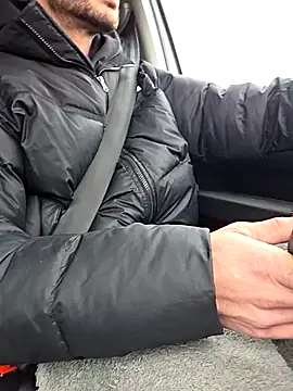 Zeefy online show from 1, 2, 2026