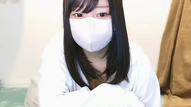 Snapshot of YUTSU_KI chatting on 18, 2, 2025 YUTSU KI online show from 18, 2, 2025