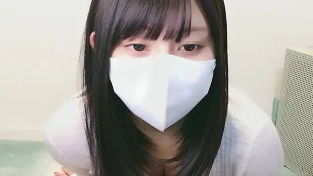 Snapshot of YUTSU_KI chatting on 23, 10, 2025 YUTSU KI online show from 23, 10, 2025