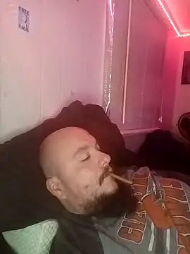 Snapshot of Spunonymous chatting on 23, 12, 2024 Spunonymous online show from 23, 12, 2024