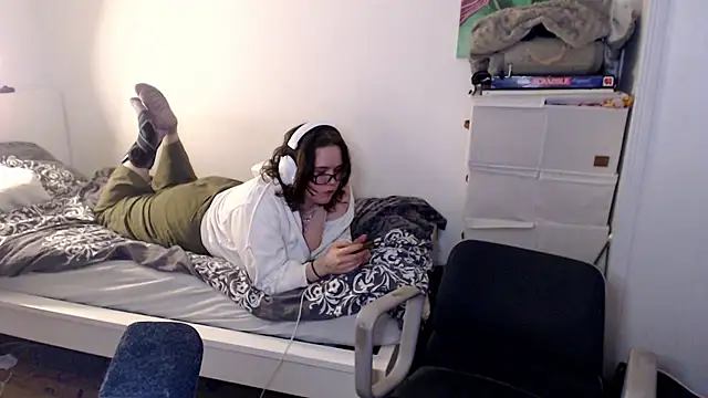 playvalorantwithmenow online show from 12, 3, 2026