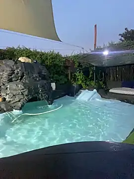 Snapshot of sexycouple109 chatting on 24, 2, 2025 sexycouple109 online show from 24, 2, 2025