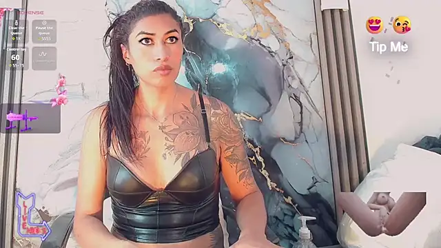Snapshot of khiara_moretti chatting on 29, 6, 2026 khiara moretti online show from 29, 6, 2026
