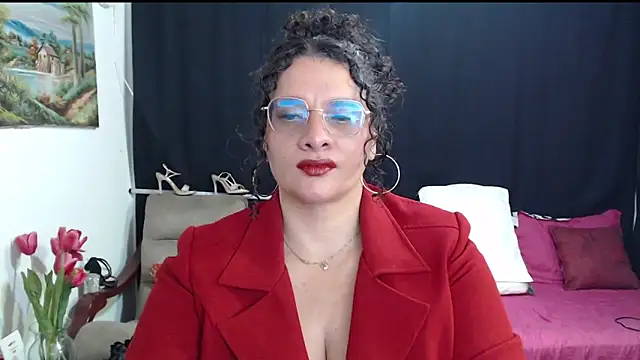 Snapshot of Aleja_Gonzales chatting on 11, 6, 2026 Aleja Gonzales online show from 11, 6, 2026