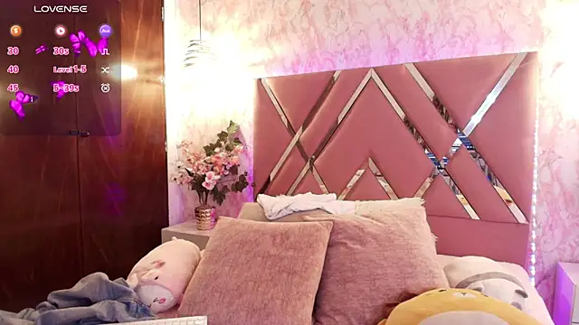 Miaa Smiith1 online show from 1, 3, 2025