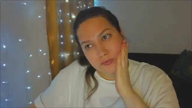 Snapshot of _madalexa_ chatting on 19, 9, 2025 madalexa online show from 19, 9, 2025