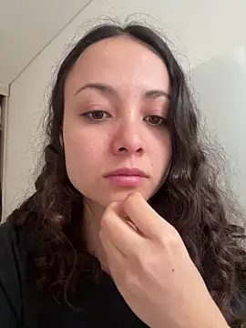 Snapshot of Megan_Rodrigo chatting on 19, 5, 2026 Megan Rodrigo online show from 19, 5, 2026