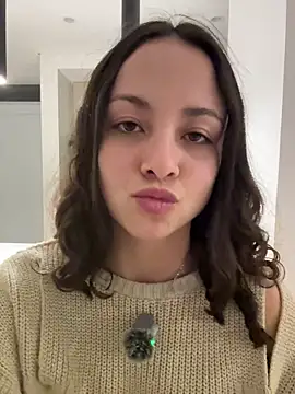 Megan Rodrigo online show from 18, 7, 2026