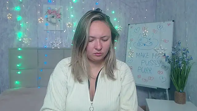 SallyVerda online show from 5, 10, 2025