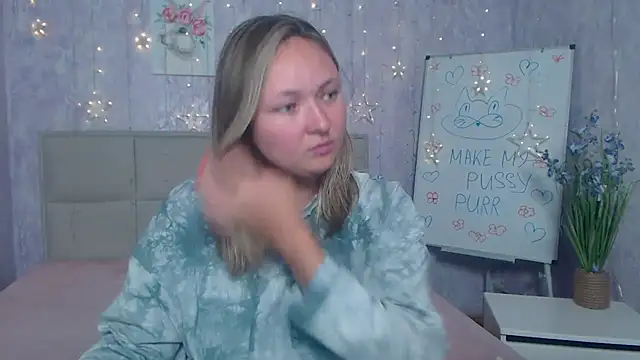 SallyVerda online show from 6, 10, 2025