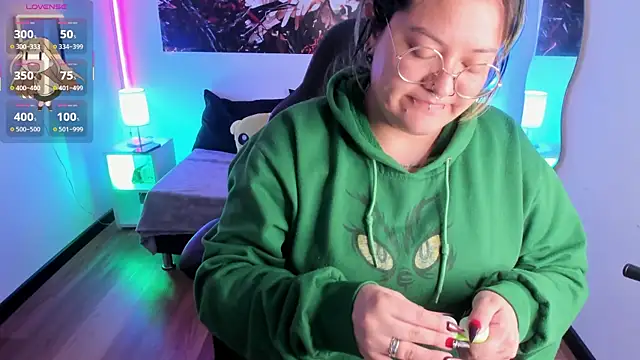 lucky-leah online show from 18, 11, 2025