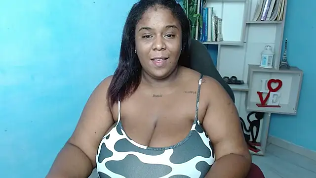 Snapshot of bbw_charlote chatting on 21, 2, 2025 bbw charlote online show from 21, 2, 2025