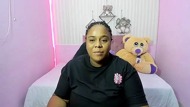 Snapshot of bbw_charlote chatting on 8, 11, 2025 bbw charlote online show from 8, 11, 2025