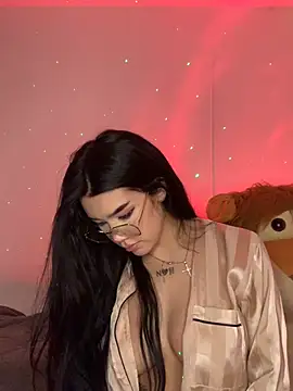 Snapshot of Ambar_R0SSE chatting on 13, 1, 2025 Ambar R0SSE online show from 13, 1, 2025