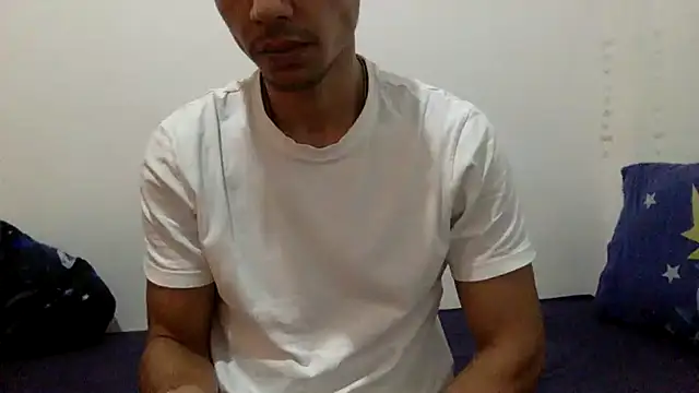 Snapshot of boycudi chatting on 16, 2, 2025 boycudi online show from 16, 2, 2025