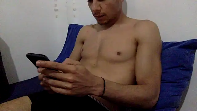 Snapshot of boycudi chatting on 17, 2, 2025 boycudi online show from 17, 2, 2025