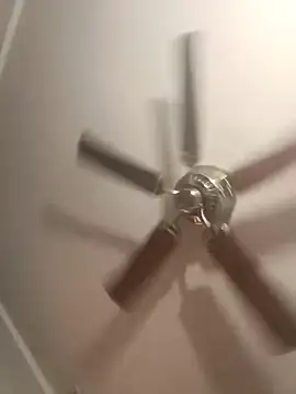 PuzzledEdge4 online show from 21, 12, 2025