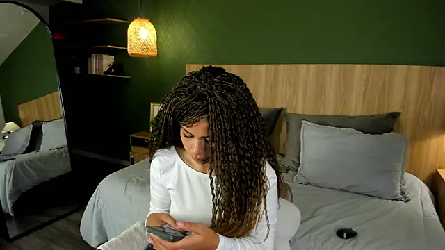 Snapshot of nayah__ chatting on 30, 4, 2026 nayah online show from 30, 4, 2026