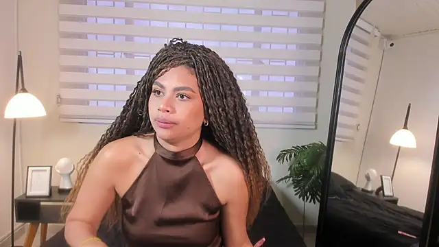 Snapshot of nayah__ chatting on 2, 5, 2026 nayah online show from 2, 5, 2026