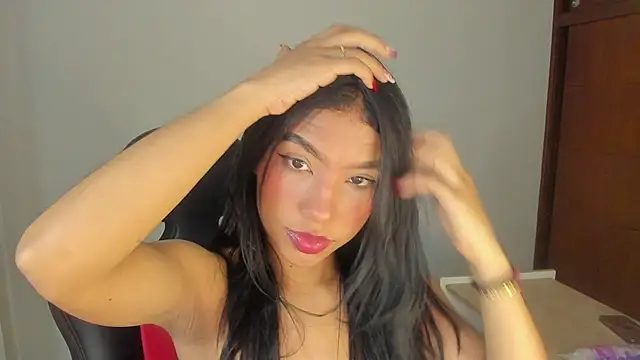 Snapshot of samy_jonnes_ chatting on 22, 12, 2024 samy jonnes online show from 22, 12, 2024