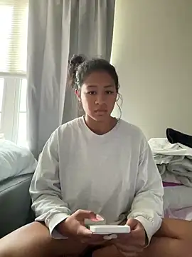 VanessaBling online show from 5, 12, 2024