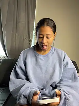 VanessaBling online show from 18, 12, 2024