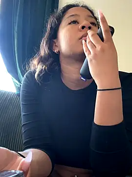 VanessaBling online show from 13, 11, 2025