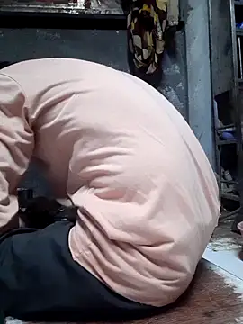 Burhade-- online show from 4, 10, 2025