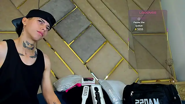 AmberAdams  online show from 20, 10, 2025