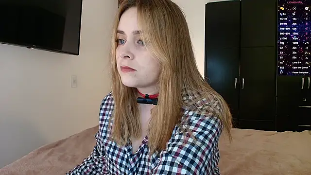 Snapshot of miss_seline chatting on 2, 1, 2025 miss seline online show from 2, 1, 2025
