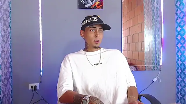 Liam lee online show from 17, 4, 2026