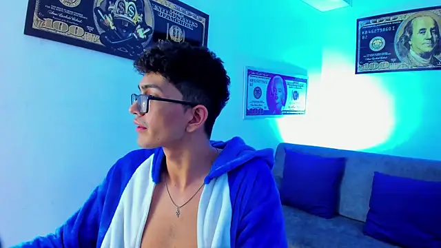 TylerWhite  online show from 24, 1, 2025